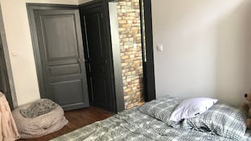 6 Schlafzimmer, WLAN, Bettwäsche