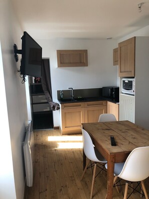 Dining - Holiday Home 'T 2' with Wi-Fi (La Bourboule)