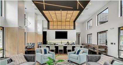 Landing | Modern 2BD, Gym, Courtyard