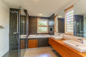 Shower, hair dryer, towels, soap - 2BR Apartment - Standard (Cabarete)