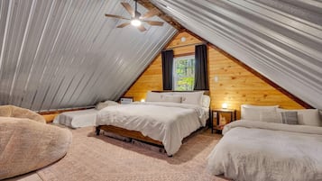 Lit parapluie, Wi-Fi, draps fournis