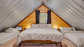 Travel crib, WiFi, bed sheets