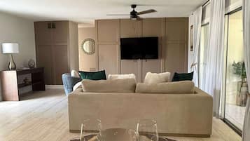 Televisión y oficina