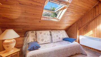 Bügeleisen/Bügelbrett, WLAN, Bettwäsche