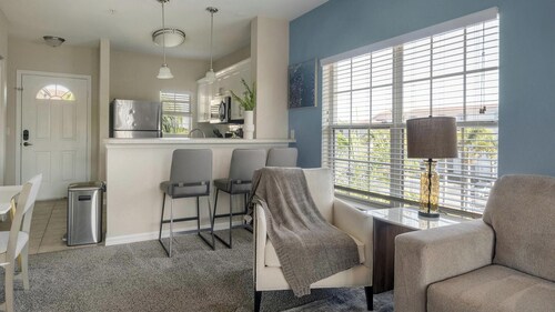 Landing | Spectacular 1BD, Clubhouse, Tennis Court