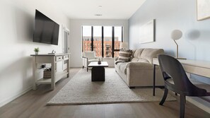 Smart TV - Landing | Amazing 1BD, Rooftop Lounge, Pool (Durham)