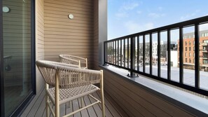 Property grounds - Landing | Amazing 1BD, Rooftop Lounge, Pool (Durham)