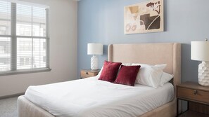 Desk, iron/ironing board, WiFi, bed sheets