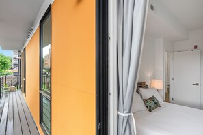 Iron/ironing board, Internet, bed sheets - Fully Furnished 2BR w/ AC, Great Location & Modern Comforts Apt 7 (Washington)
