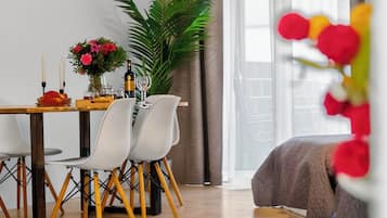 Bügeleisen/Bügelbrett, WLAN, Bettwäsche