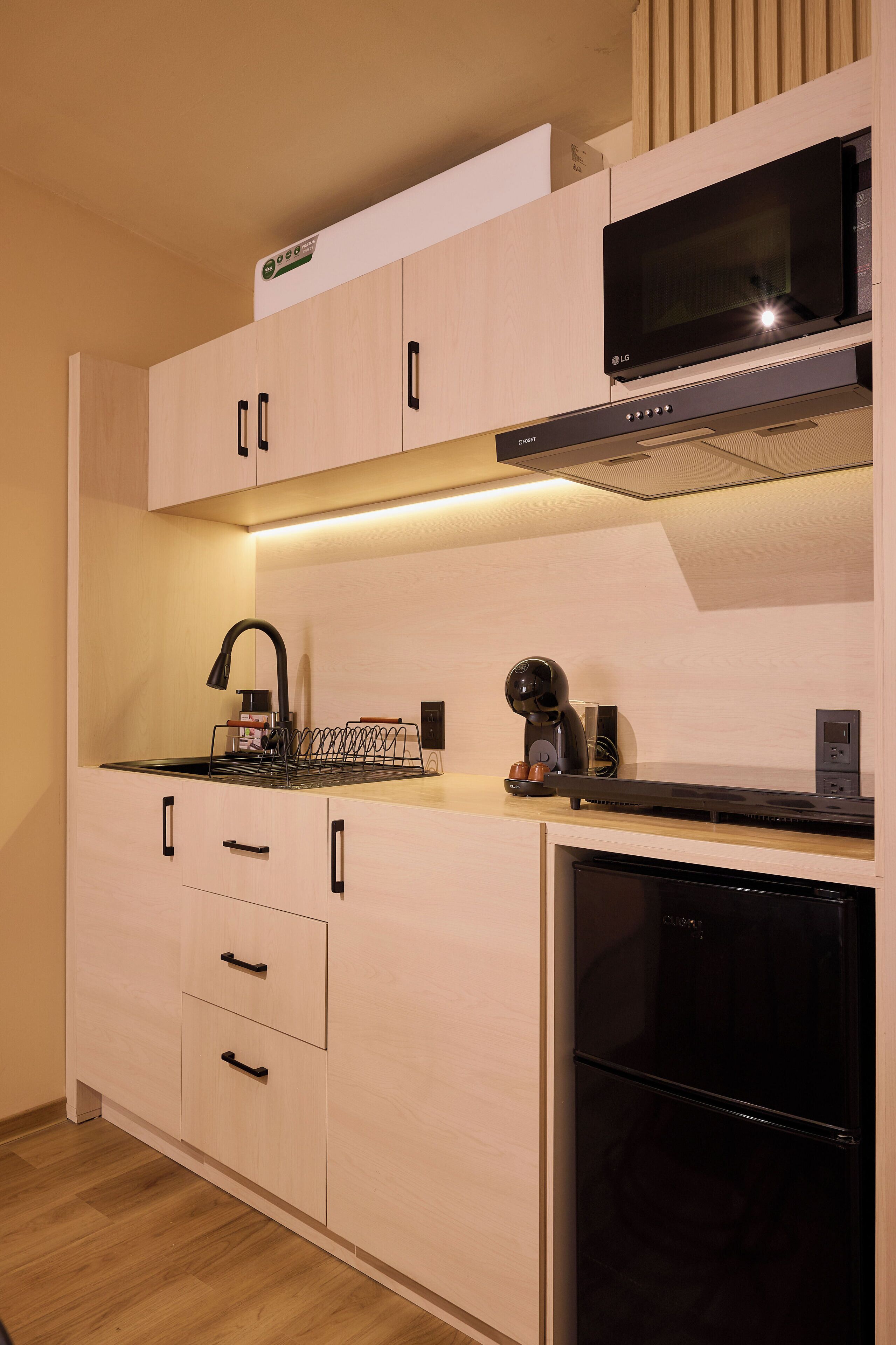 舒適公寓 | 私人廚房 | 微波爐、洗碗機、廚房用具/餐具/器皿