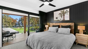 Internet, bed sheets - Lake Front Stay - Tranquil Lakefront Living (Primbee)