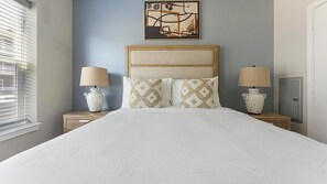 Desk, iron/ironing board, WiFi, bed sheets - Landing | Stylish 2BD, Game Room, Gym (Myrtle Beach)