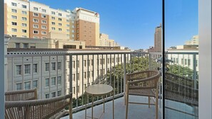 Property grounds - Landing | Amazing 1BD, Yoga Studio, Gym (San Antonio)