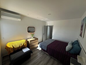 1 bedroom, iron/ironing board, WiFi - Férias na Quarteira (Quarteira)