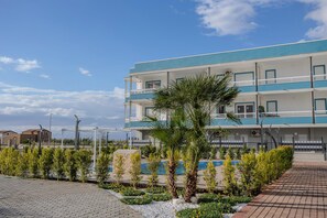 Seasonal outdoor pool - Stromboli Sunset (Nocera Terinese)