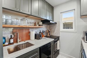 Microwave, oven, stovetop, dishwasher