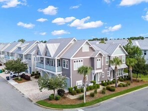 Exterior - Poolside Resort with Golf Cart & Bikes (Watersound)