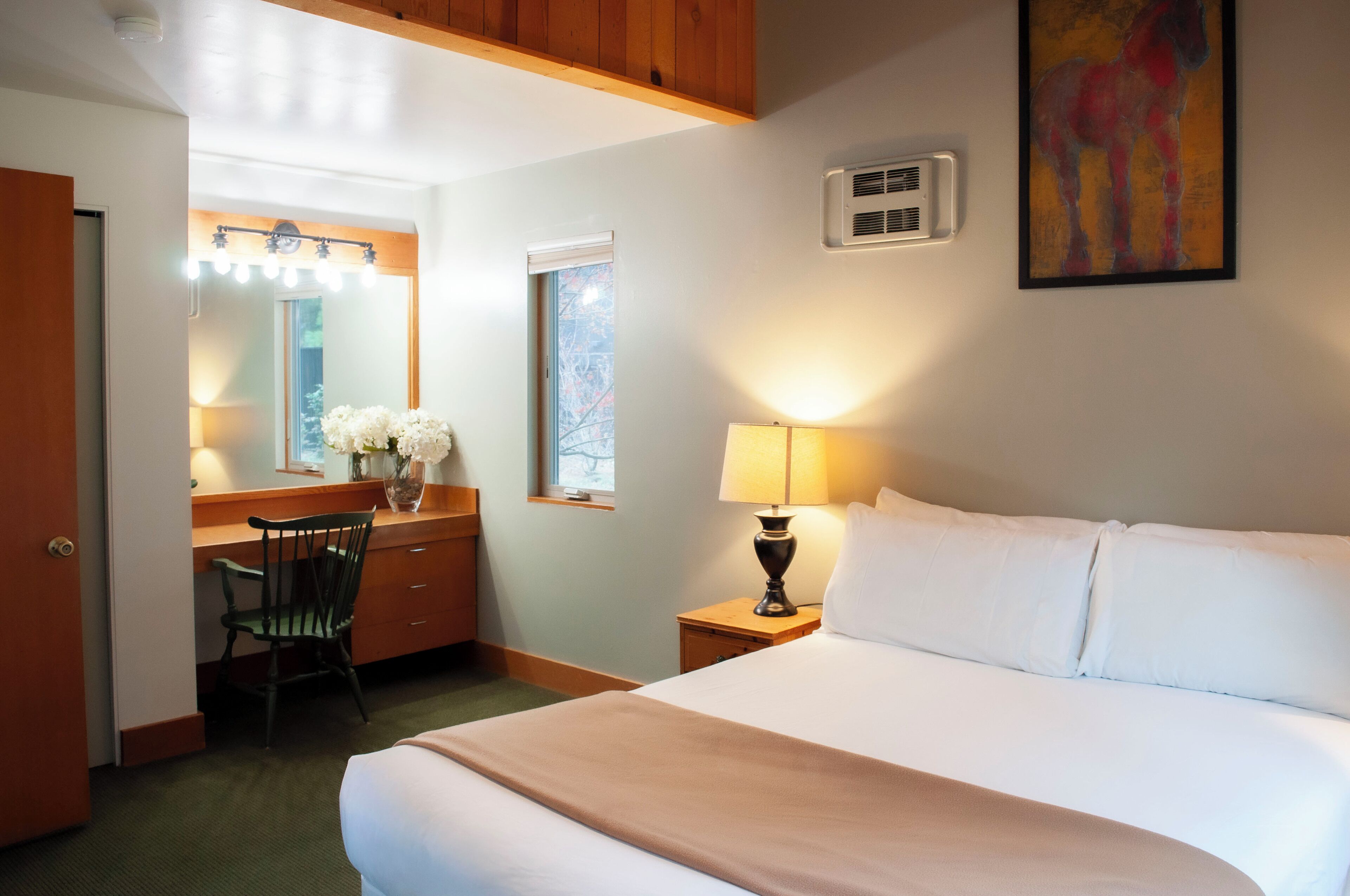 アイロン / アイロン台、WiFi、ベッドシーツ