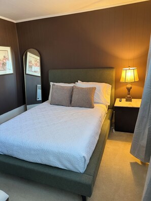 4 Schlafzimmer, Bügeleisen/Bügelbrett, WLAN, Bettwäsche