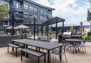 Outdoor dining - Landing | Chic 2BD, Gym, Clubhouse (Colorado Springs)