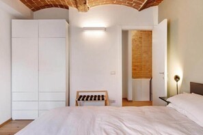 Ferro/asse da stiro, Wi-Fi, lenzuola