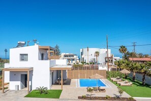 Exterior - Villa Kamelia Seaside Almyra by Villa Plus (Agkisaras)
