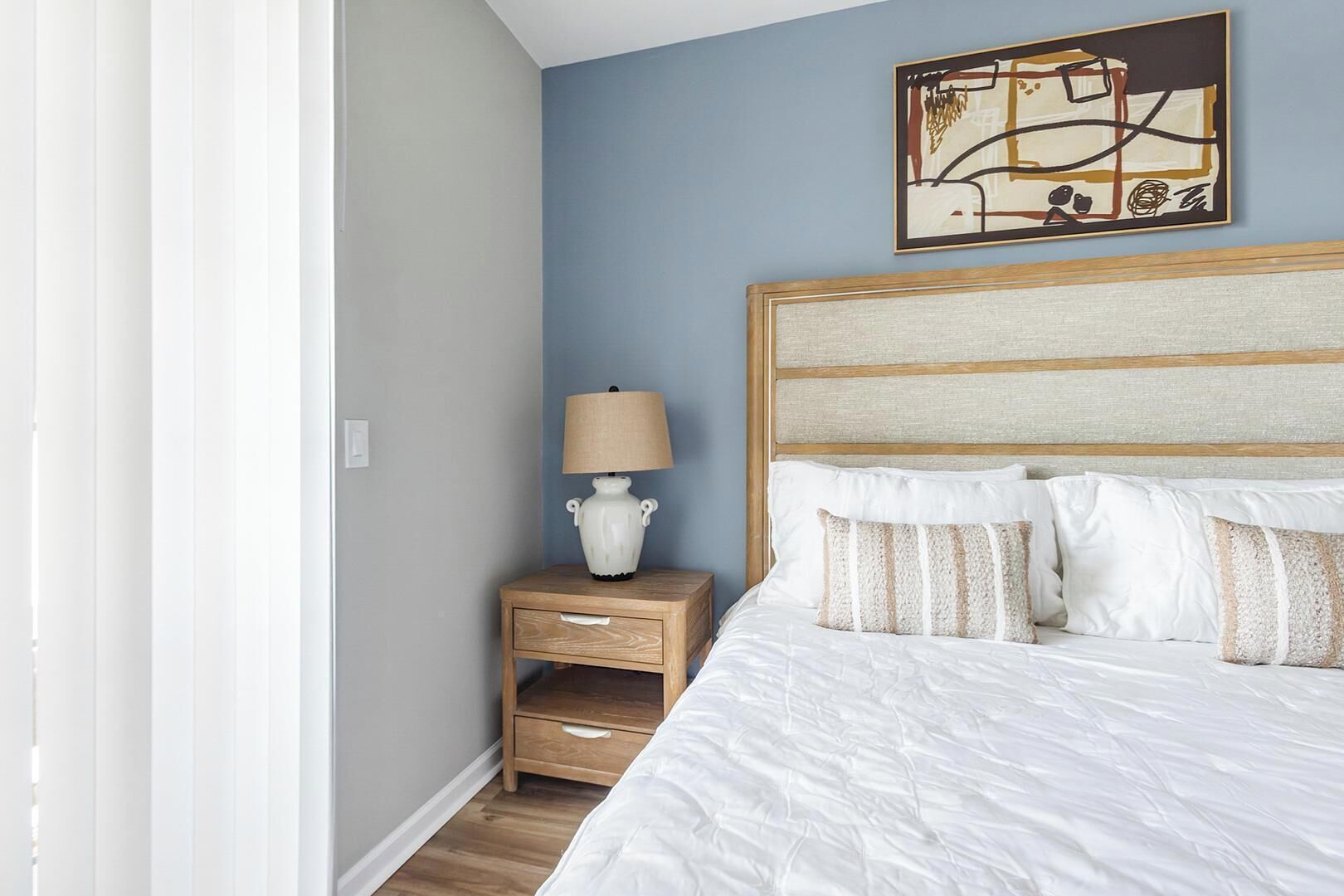 1 bedroom, desk, iron/ironing board, WiFi