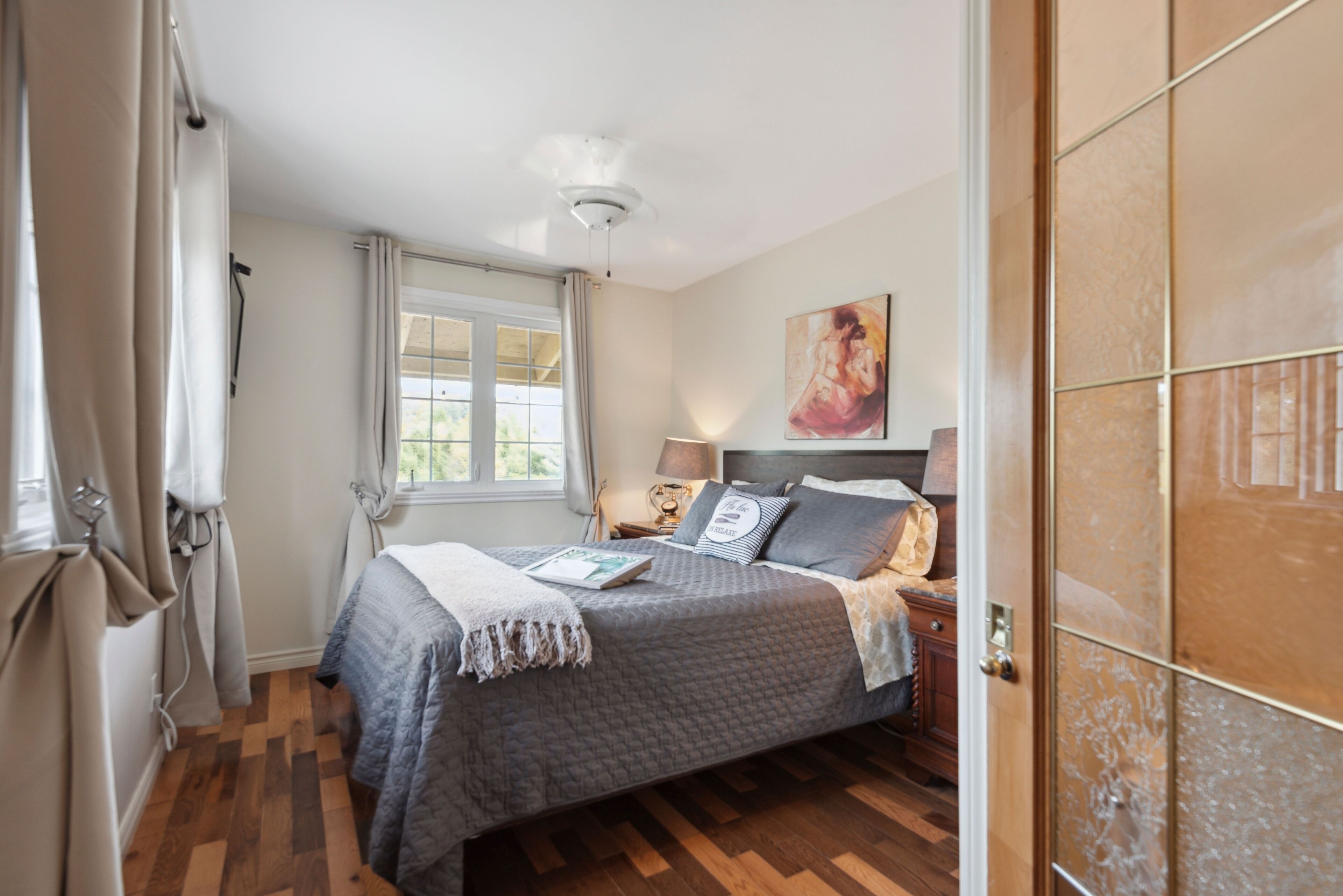 9 Schlafzimmer, Zimmersafe, Bügeleisen/Bügelbrett, kostenloses WLAN