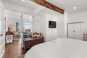 Fer et planche à repasser, Wi-Fi, draps fournis