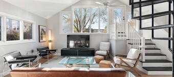 Unique Architectural Home, Walk to town and beach!