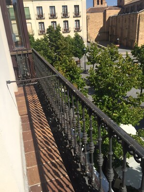 Property grounds - Holiday Home 'Semidiáfano Santa Teresa' with Balcony and Wi-Fi (Ávila)