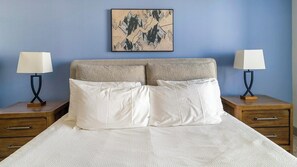 Desk, iron/ironing board, WiFi, bed sheets - Landing | Modern 2BD, Pool, Courtyard (Houston)