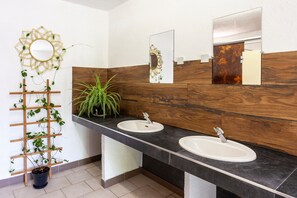 Dusche, Handtücher