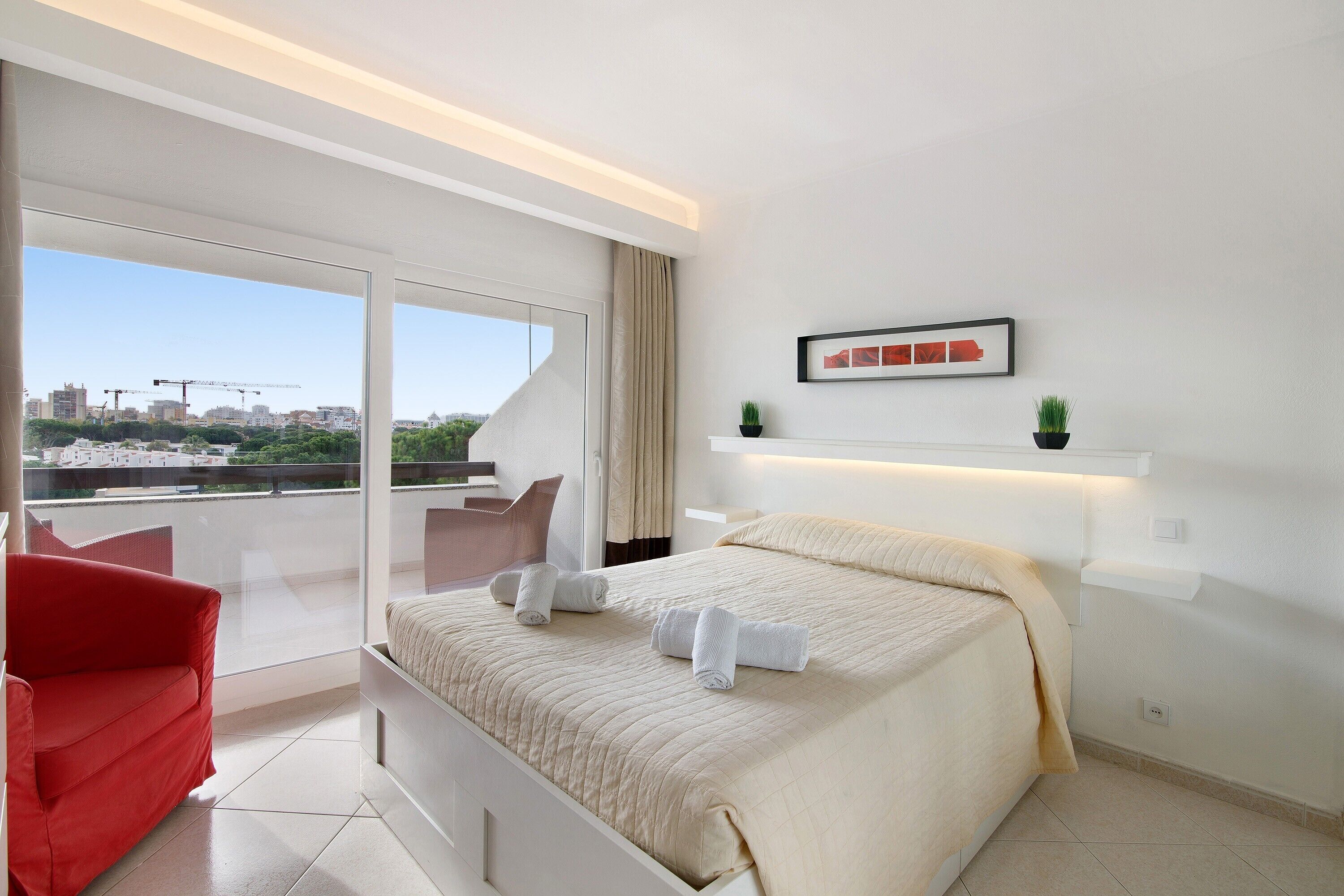 Fer et planche à repasser, Wi-Fi, draps fournis