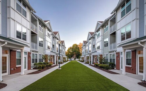 Landing | Stunning Studio in South End Stratford