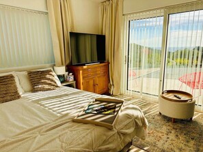 Iron/ironing board, WiFi, bed sheets - Fintra Bay Hideaway with EV Charger (Upper Killybegs)