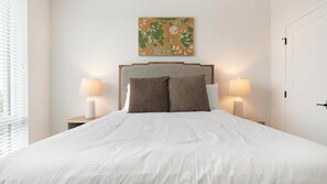 Desk, iron/ironing board, WiFi, bed sheets - Landing | Modern 2BD, Courtyard, Gym (Alexandria)