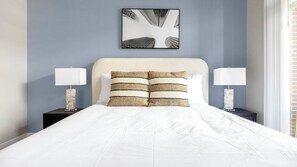 Desk, iron/ironing board, WiFi, bed sheets