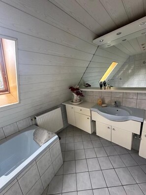 Free toiletries, hair dryer, towels, soap