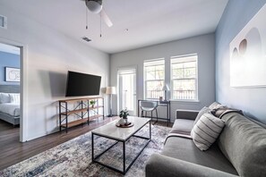 Smart TV - Landing | Incredible 2BD, Yoga Studio (Kissimmee)