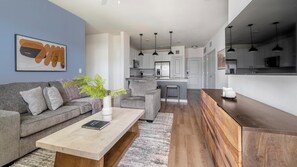 Smart TV - Landing | Spectacular 2BD, Gym, Clubhouse (Austin)