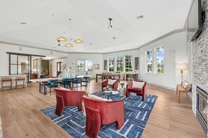 Interior - Landing | Modern 1BD, Clubhouse, Gym (Fruitville)