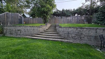 Spacious 4-BR Home | Fire Pit | Deck |