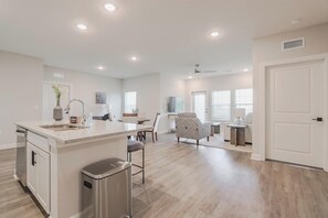 Interior - Landing | Modern 2BD, Pool (Tice)