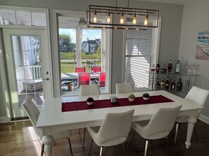Dining - Ritz Carlton: 5-star, 5-bedroom house in lovely Rehoboth Beach (Rehoboth Beach)