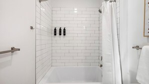 Bathroom - Landing | Incredible 1BD, Clubhouse, Gym (Bessemer)