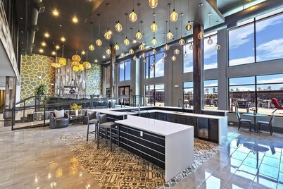 Landing | Chic 1BD, Clubhouse, Gym