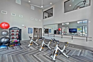Fitness facility - Landing | Stunning 2BD, Yoga Studio, Game Room (Lawrenceville)