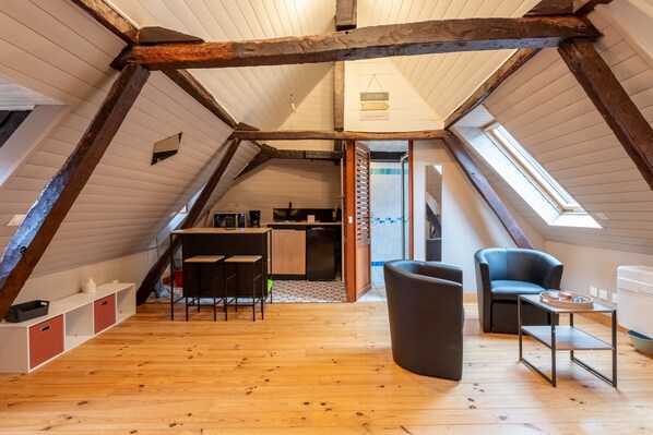 Lobby - Studio Tess Apartment with Wi-Fi (Salies-de-Béarn)